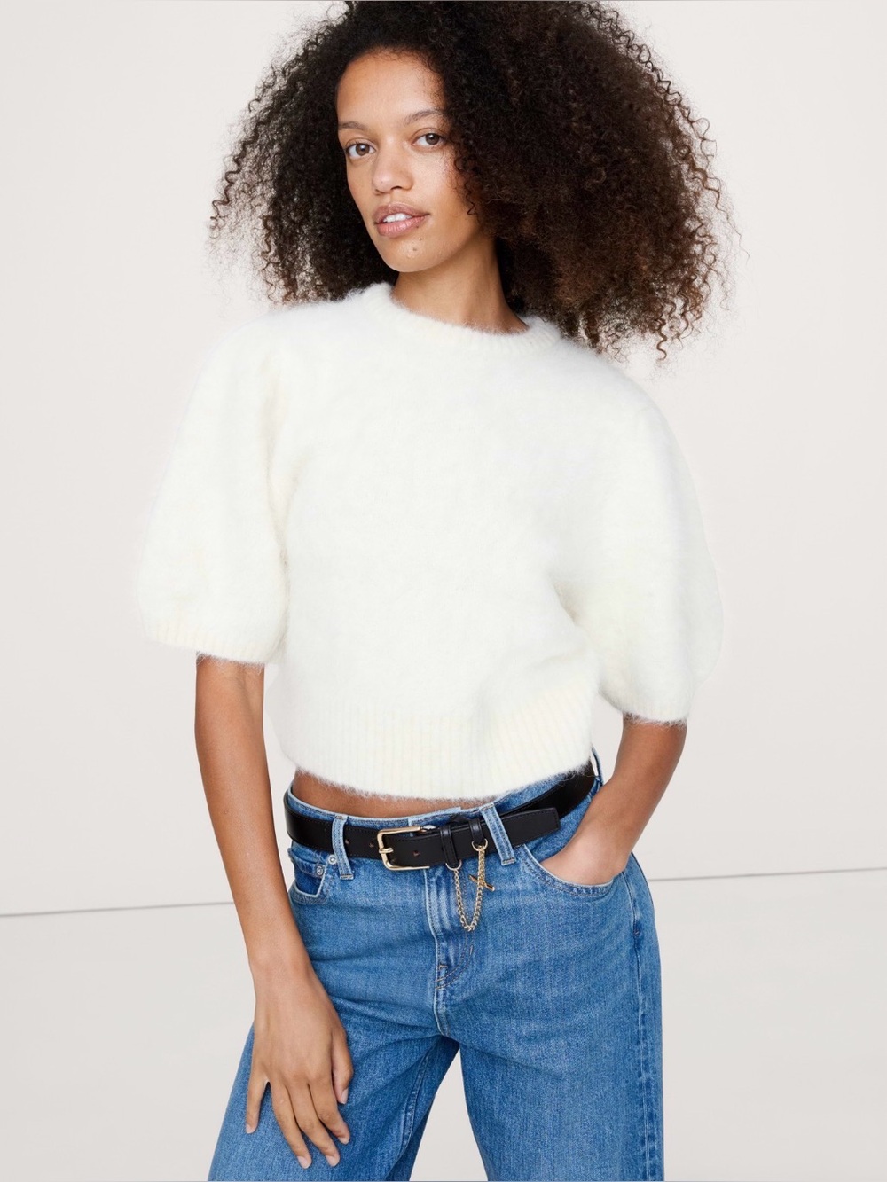 NWT Banana Republic  Fuzzy Alpaca Blend Puff Sleeve White Sweater Sz Med
